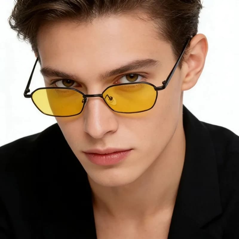 New Fashion Vintage Sunglasses Women Men Brand Designer Retro Metal Rectangle Sun Glasses Female Male Popular Black Eyewear