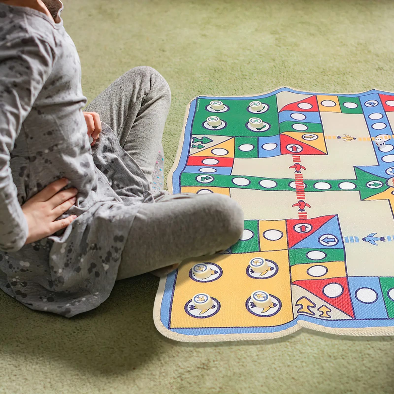 Tappetino da gioco Flying Chess, tappeto da gioco Aeroplane Chess, set da viaggio per famiglie e genitori-figli, include 16 pezzi, 90x90 cm