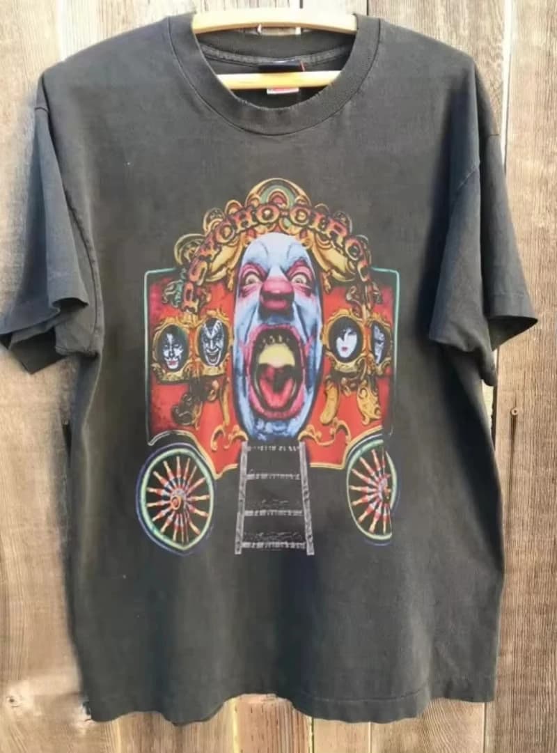 Charcoal gray unisex T-shirt featuring a retro KISS band Psycho Circus pattern Pure cotton couple's street style loose casual