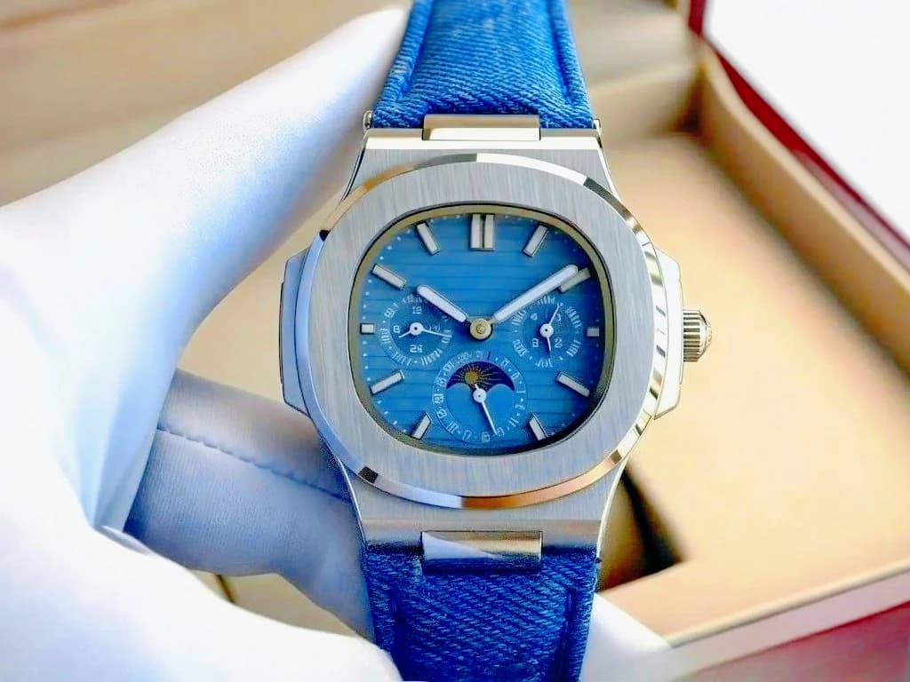 Elegant Heritage Men Automatic Mechanical Watches 904L Steel Case Comfortable Rubber Strap Black Blue Tone Daily Wrist Watch