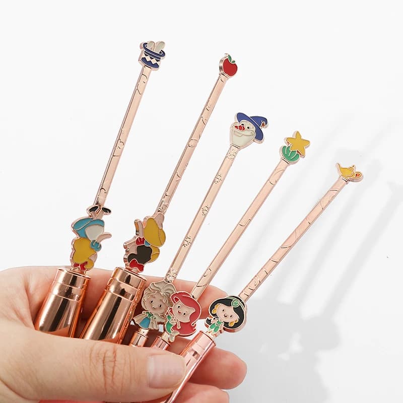 Set di Pennelli da Trucco Principessa con Personaggi di Ariel, Elsa, Jasmine, Pennelli per Blush, Ombretto, Cipria, Rossetto, Kit di Strumenti per il Trucco per Ragazze