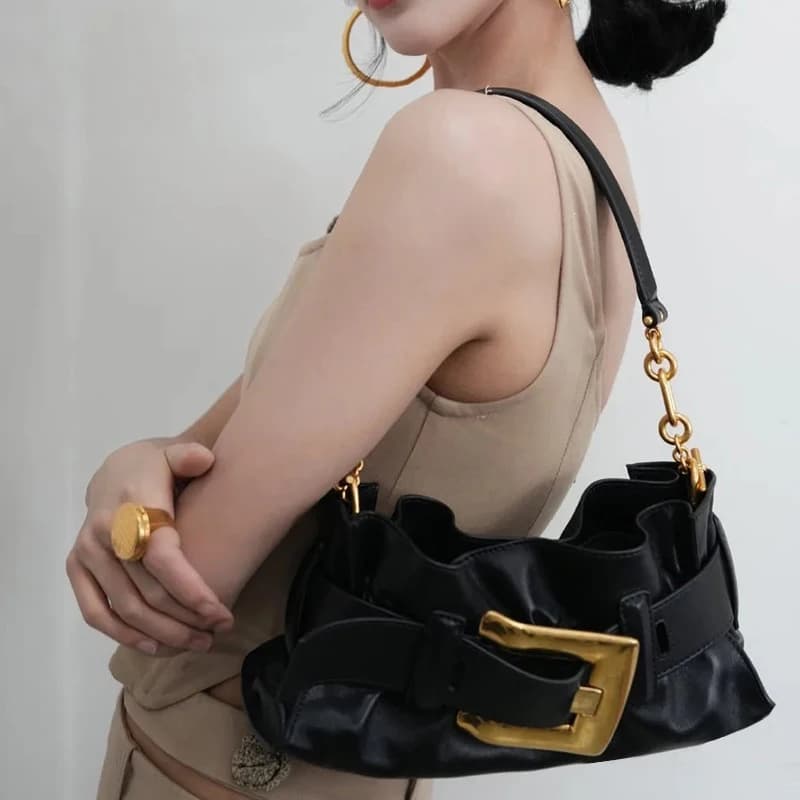 Borsa a tracolla con fibbia alla moda per donna Borsa a tracolla dal design di marca Borsa in pelle Borsa a tracolla versatile con catena per pendolari con tracolla lunga