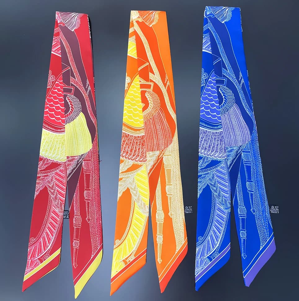 Sciarpa di seta di marca Design Sciarpa da donna per accessori per capelli da donna Foulard Sciarpe per capelli e borse Fasce di design alla moda Estate