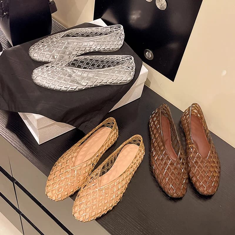 2026hot V-mouth Crystal Jelly Shoes Fashionable, Versatile, Comfortable, Flat Bottom Single Shoes, Casual Sandals for Women