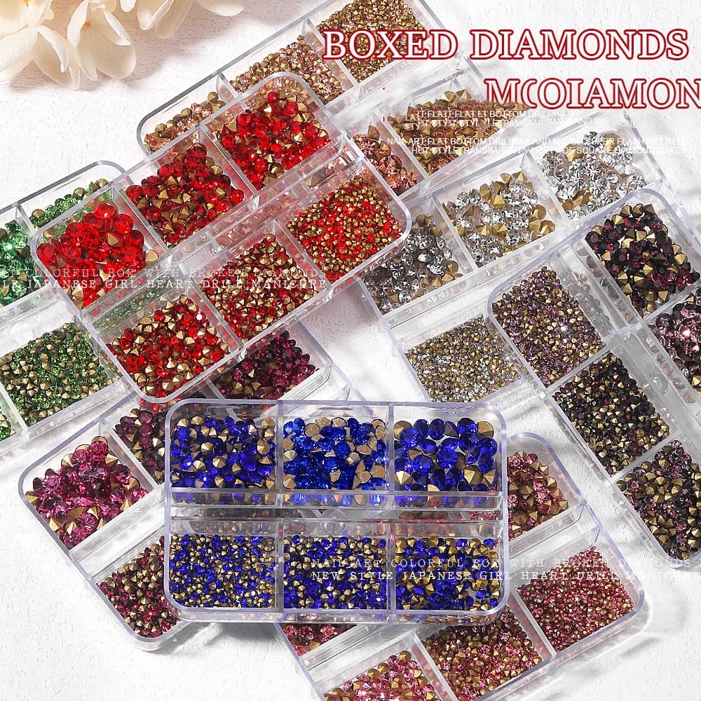 1000 Pezzi Strass in Cristallo per Nail Art, Diamanti in Vetro Super Brillanti con Fondo Appuntito, Glitter di Varie Dimensioni, Accessori per Manicure Fai-da-Te