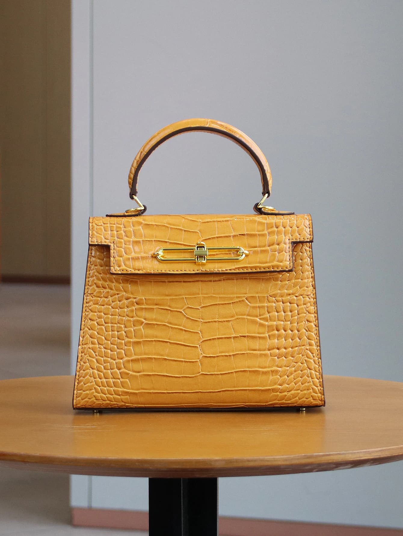Borsa a mano portatile di alta gamma 2026, borsa alla moda con motivo coccodrillo, borsa da lavoro OL per pendolari, borsa Joker di lusso leggero e versatile