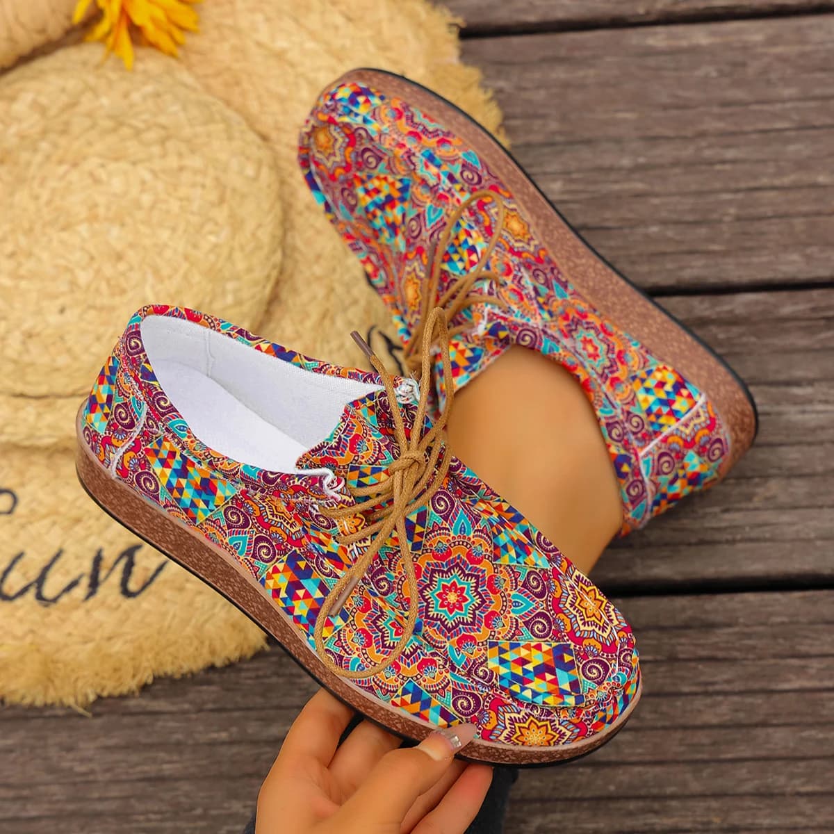 2025 nuova primavera autunno donna scarpe di tela stampate moda piattaforma piatta mocassini punta casual sneakers poco profonde traspiranti donna