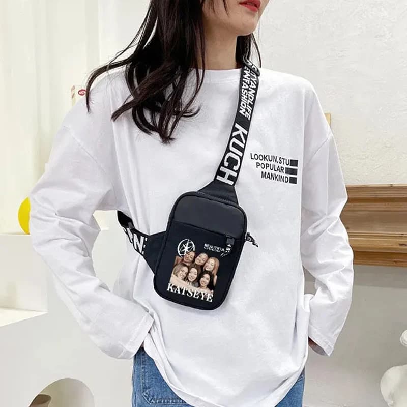Moda K POP K-KATSEYE Borsa a tracolla da donna Borse da petto portatili di grande capacità Borsa per telefono carina Custodia per sport all'aria aperta Regalo di compleanno