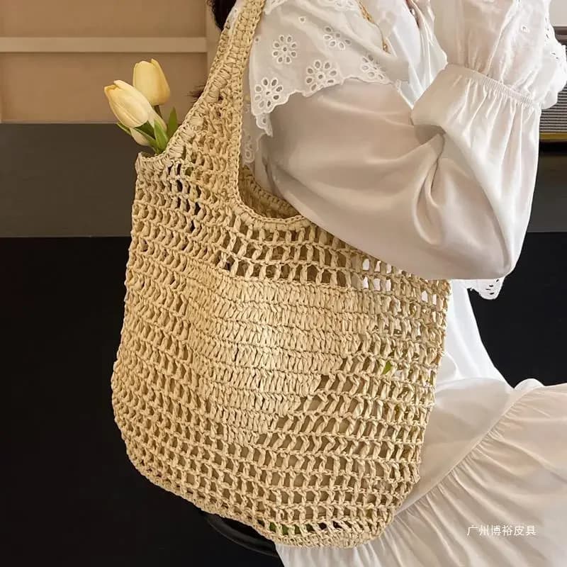 Borsa tote da donna in rattan Borsa a tracolla di design di lusso Borsa da donna grande portatile di moda Borsa da donna in paglia per lo shopping