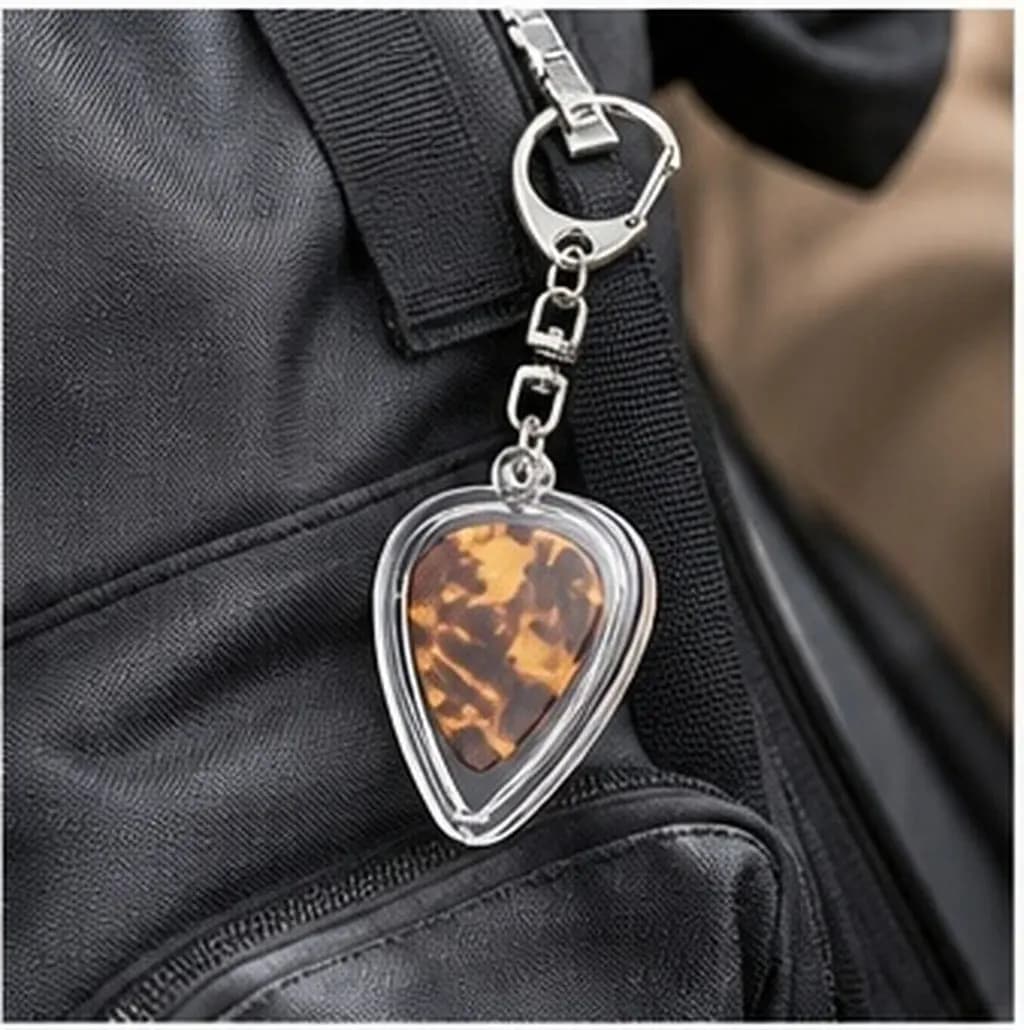 10Pcs Clear Guitar Pick Case Keychain Portable Plectrum Holder Pendant Stylish Display Storage Box for Guitarists Musicians