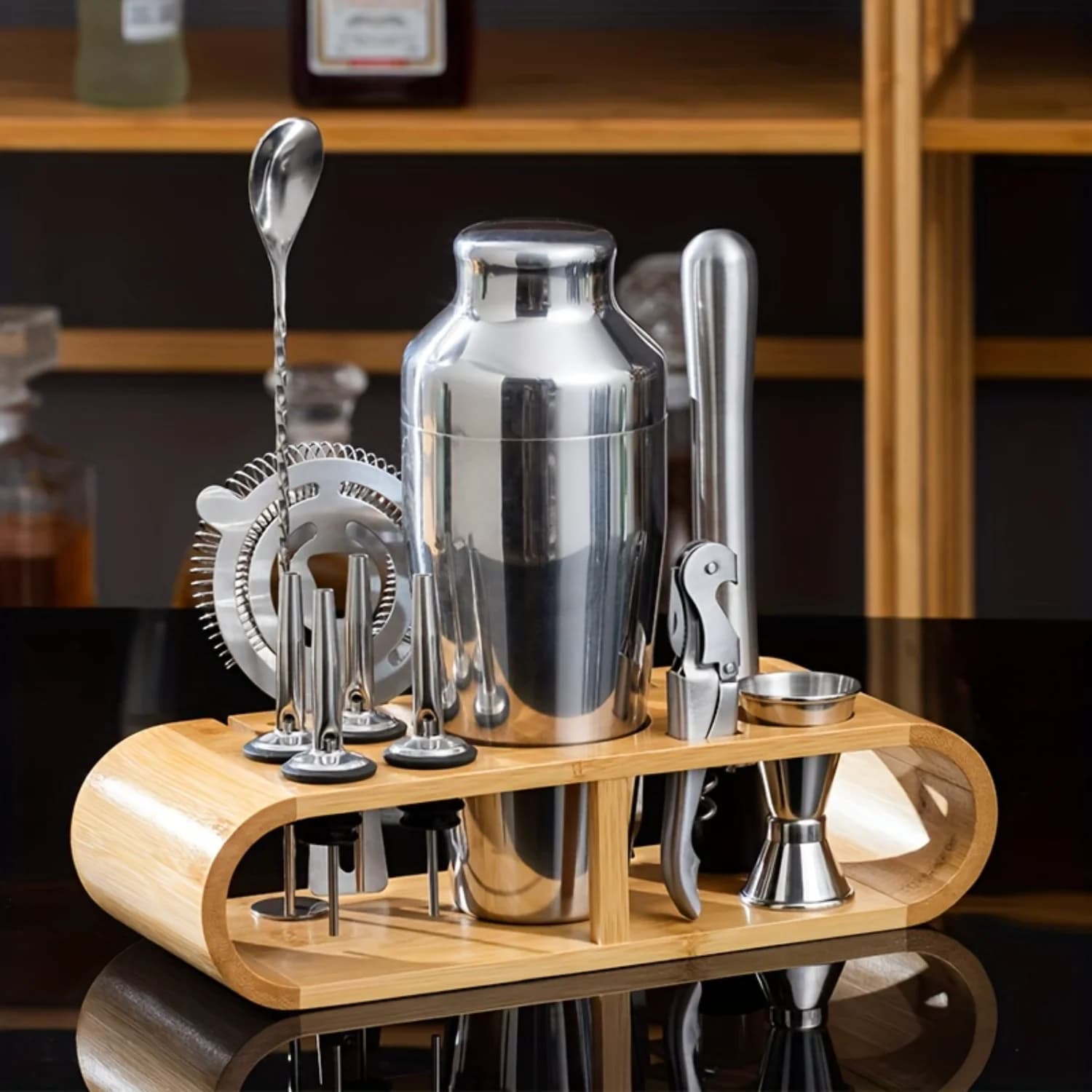 Set shaker per cocktail Kit da barista con supporto in legno, shaker in acciaio inossidabile da 700 ml - Miscelatore per Margarita, set jigger e cucchiaio, Argento