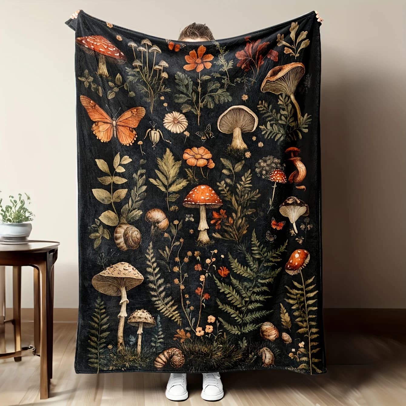 Vintage Mushroom & Floral Flannel Throw Blanket: Soft/Warm/Hypoallergenic – Washable, All-Season Sofa/Bed Use, Christmas Gift