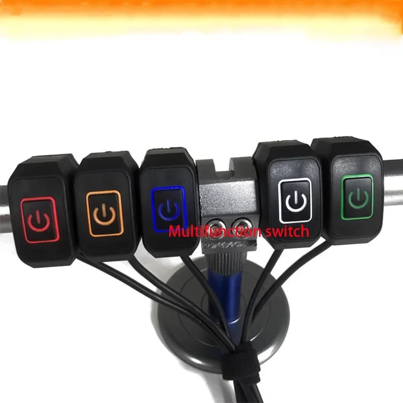 Pulsante interruttore moto Supporto manubrio Interruttore modificato impermeabile Controllo clacson faro ON/OFF con lampada display a LED 22mm