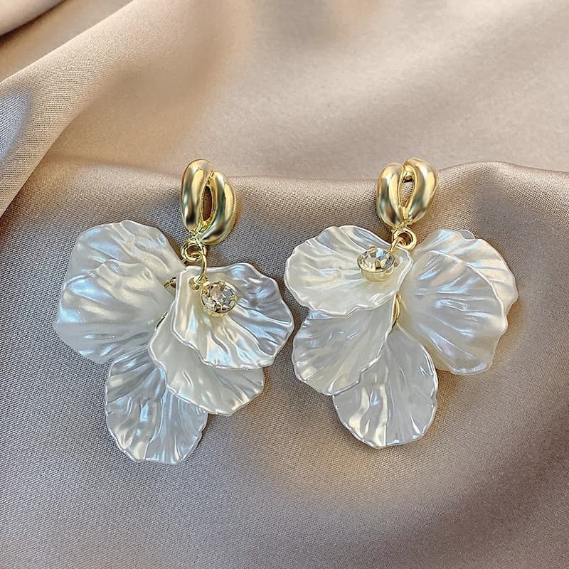 Orecchini pendenti con conchiglia fatti a mano di tendenza Party Summer Beach Eleganti orecchini economici coreani Gioielli di moda femminile per donna Nuovi regali