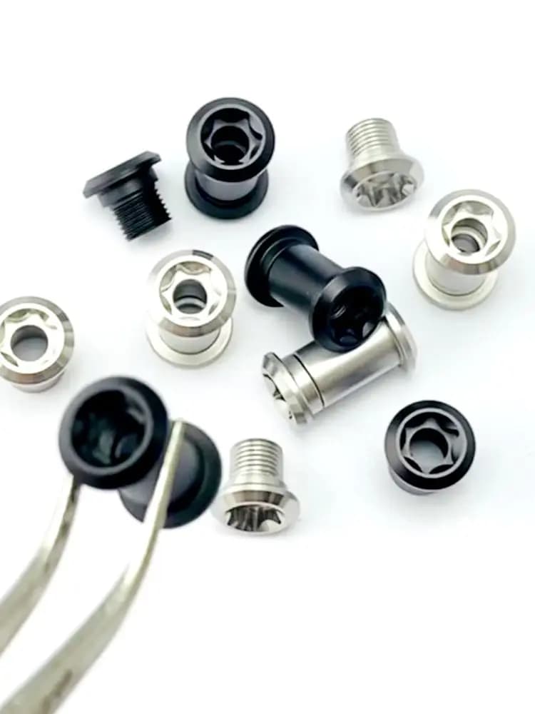 Set di 5 Rivetti in Acciaio, Viti per Esterni, Blocco Tattico dell'Asse Principale per Utensili Pieghevoli, Accessori