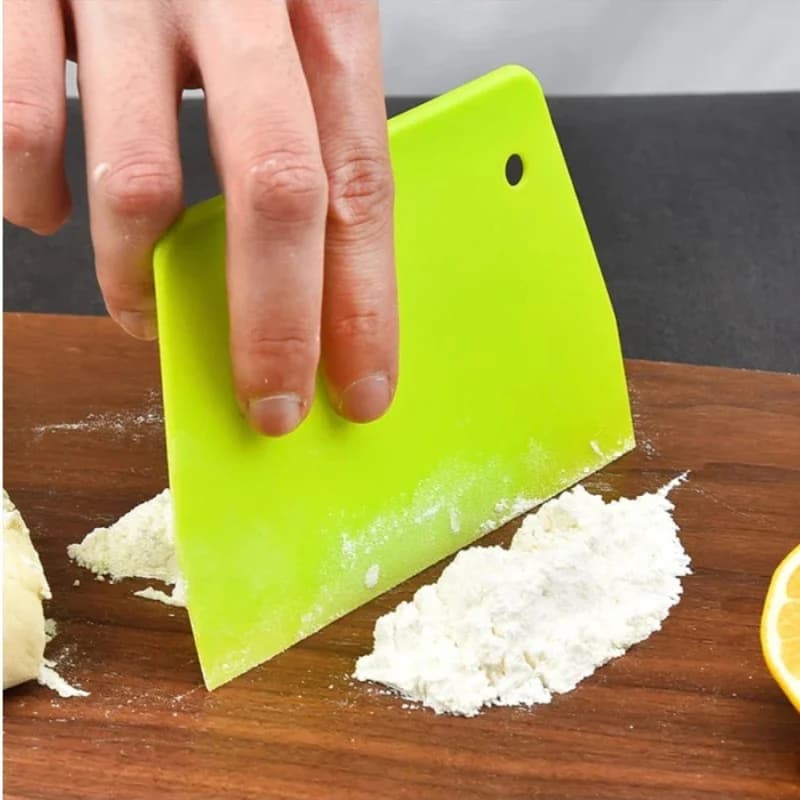 1 pcs plastic cake cream spatula pasta butter batter scraper cooking tools for cooking at home cutting tools kitchen gadgets