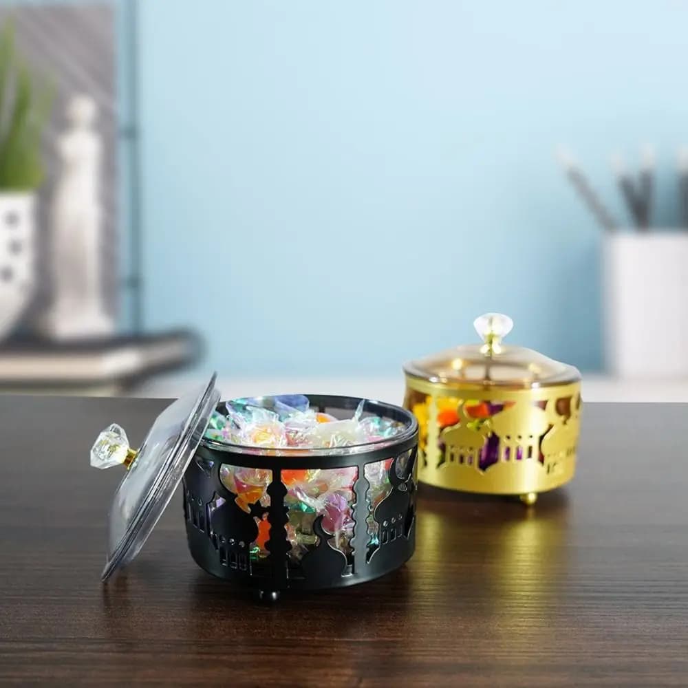 New Metal Material Snacks Tray Decorative Design With Lid Dried Fruit Box Festival Style Party Use Storage Box Gift Giving