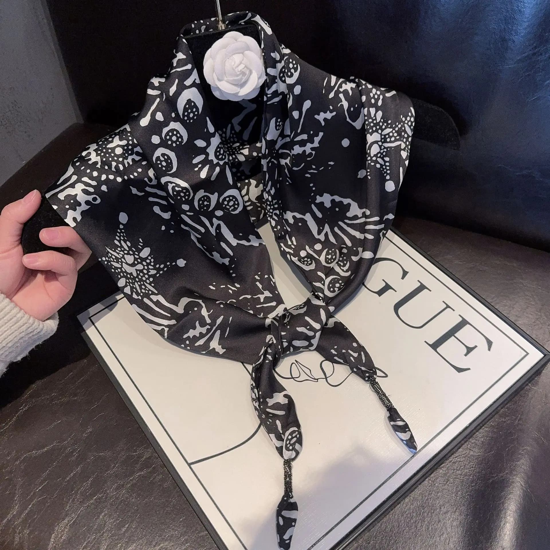 Luxury Black Prints Triangular Silk Scarf Women Travel Shawl Sunscreen Scarves Bandanas Wraps Beach Stole Hijab Neckerchief