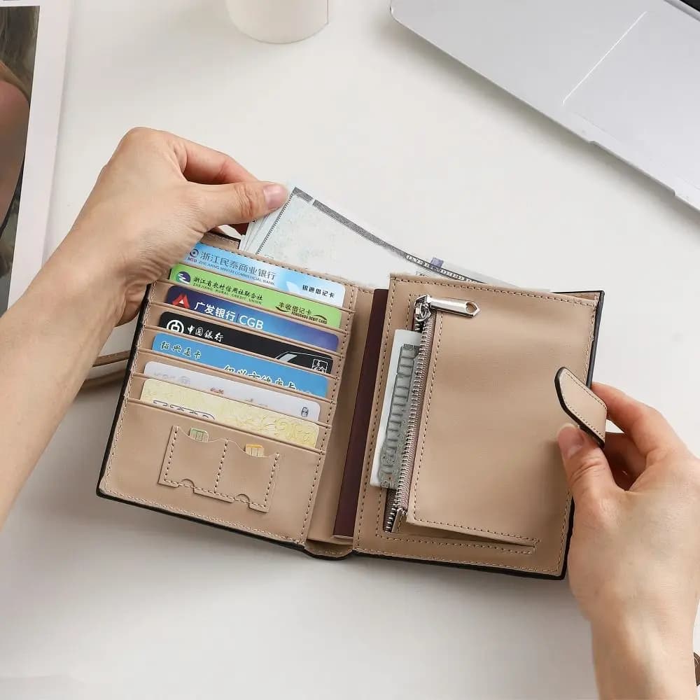Portacarte Portatile in PU, Borsa per Passaporto con Cinturino da Polso, Portafoglio Pieghevole, Porta Biglietti, Borsa Multifunzionale per Carte da Donna