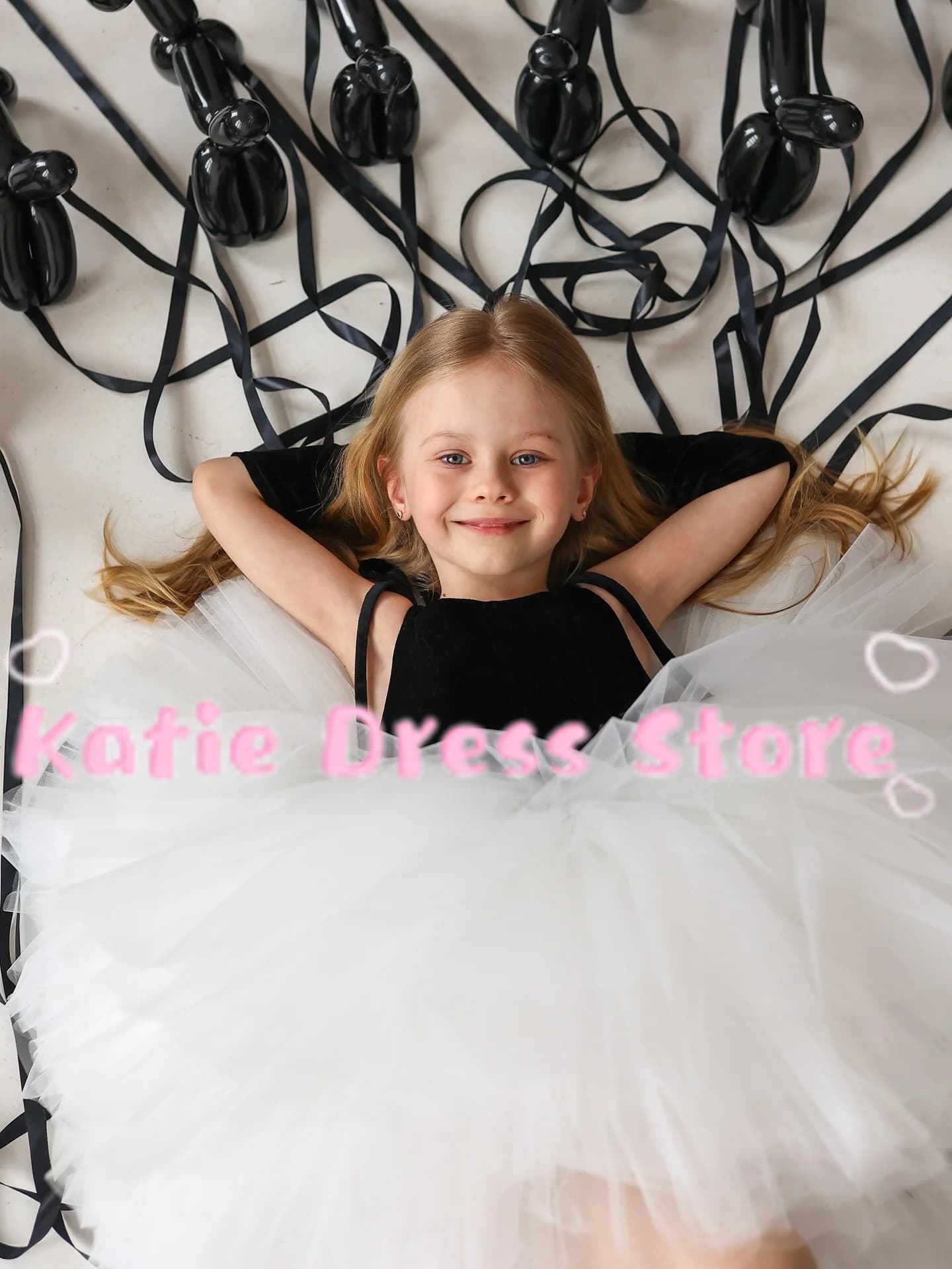 Abito da Damigella Personalizzato in Velluto con Tulle e Fiocchi, Vestito da Principessa per Feste di Compleanno e Prima Comunione