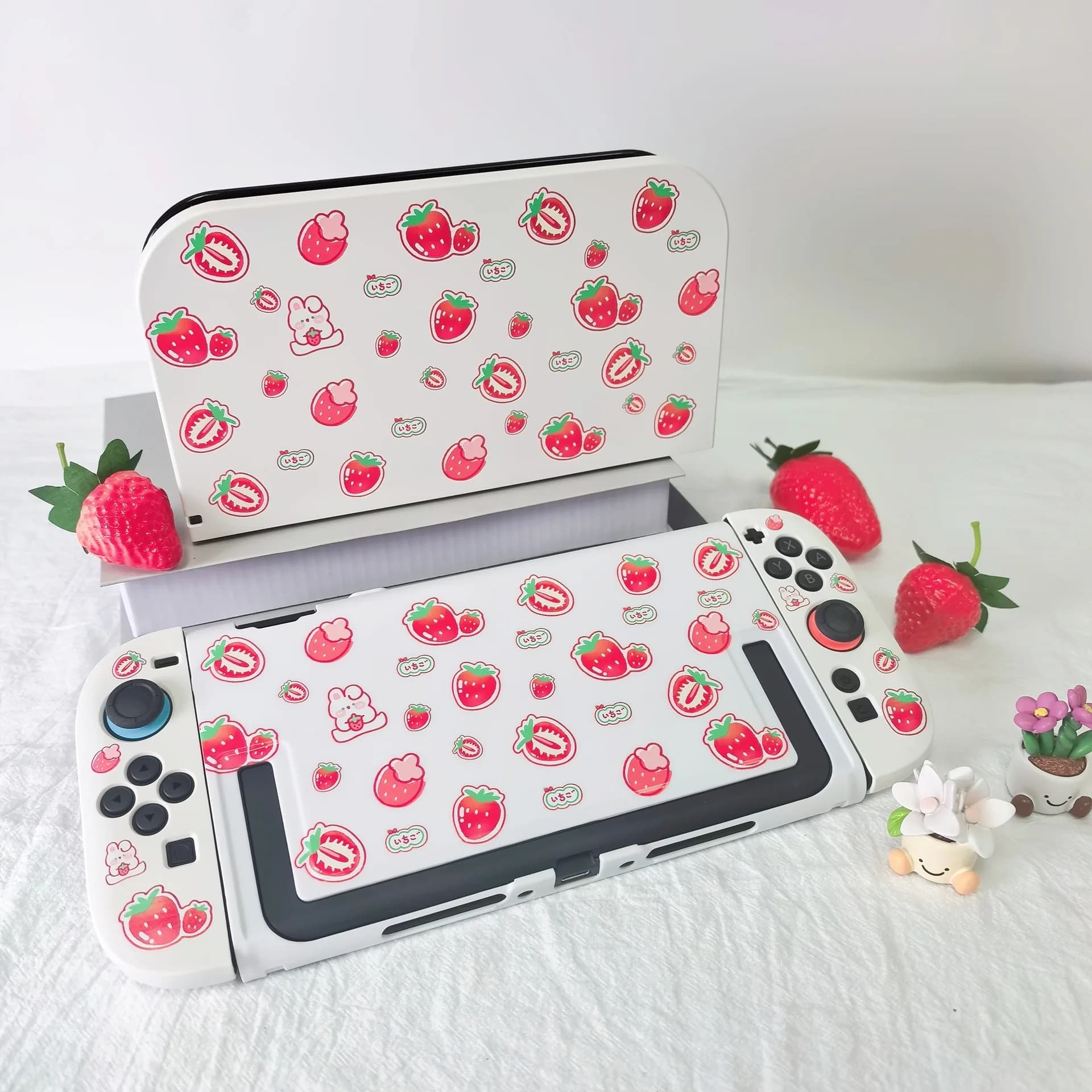 Custodia per Nintendo Switch 2 con motivo fragola stile Ins, per console e controller Joy-Con, con dock e copri joystick gratuiti