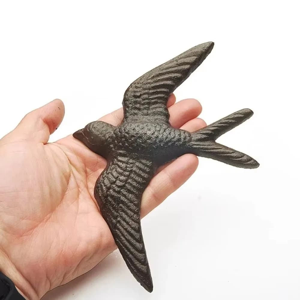Creative Cast Iron Swallow Cast Iron Ornament Black DIY Decor Swallow Handicrafts Wind Chime Art Statue Garden Courtyard