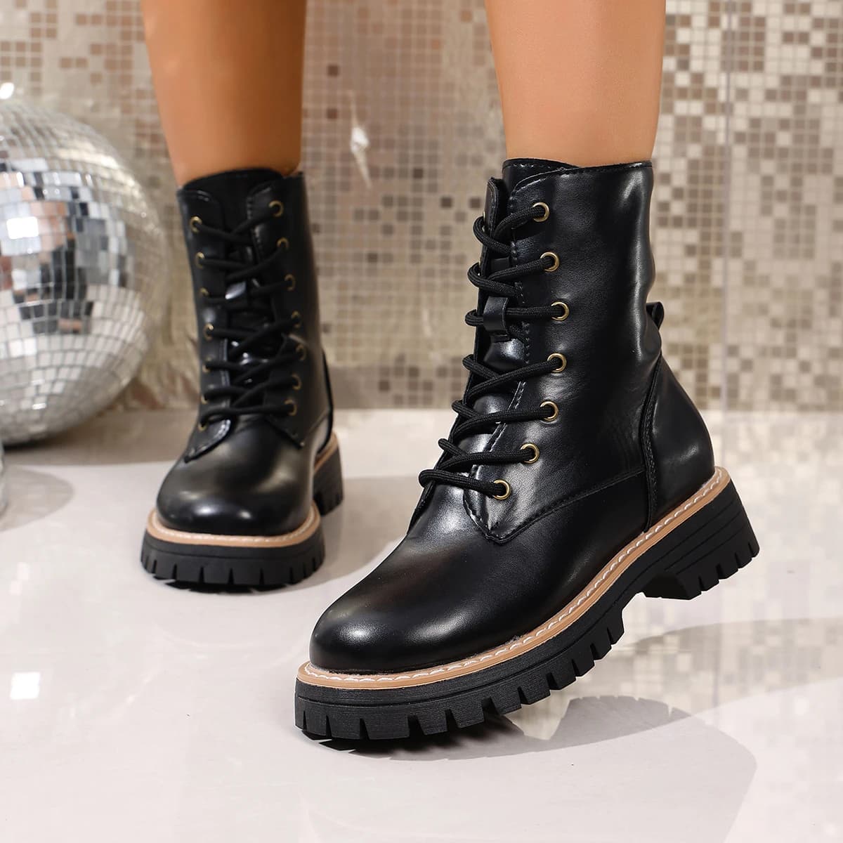 Fashion Chunky Platform Black Ankle Boots Women's Plus Size Lace Up Short Booties Woman 2026 Autumn Pu Leather Motorcycle Boots