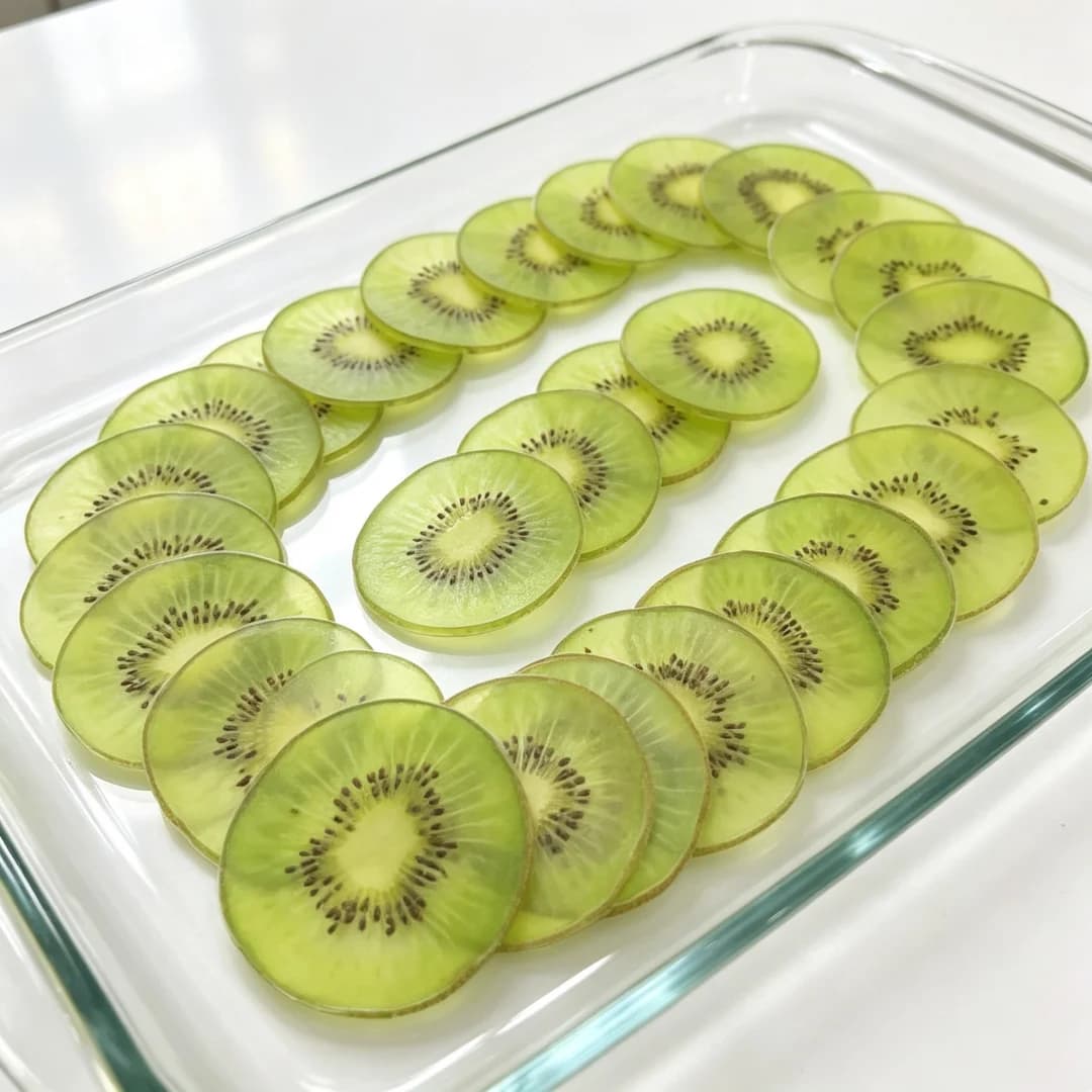 5pcs Dried Pressed Exopy Kiwi Fruit Slices Plant Herbarium For Jewelry Photo Frame Phone Case Craft DIY Making Accessories