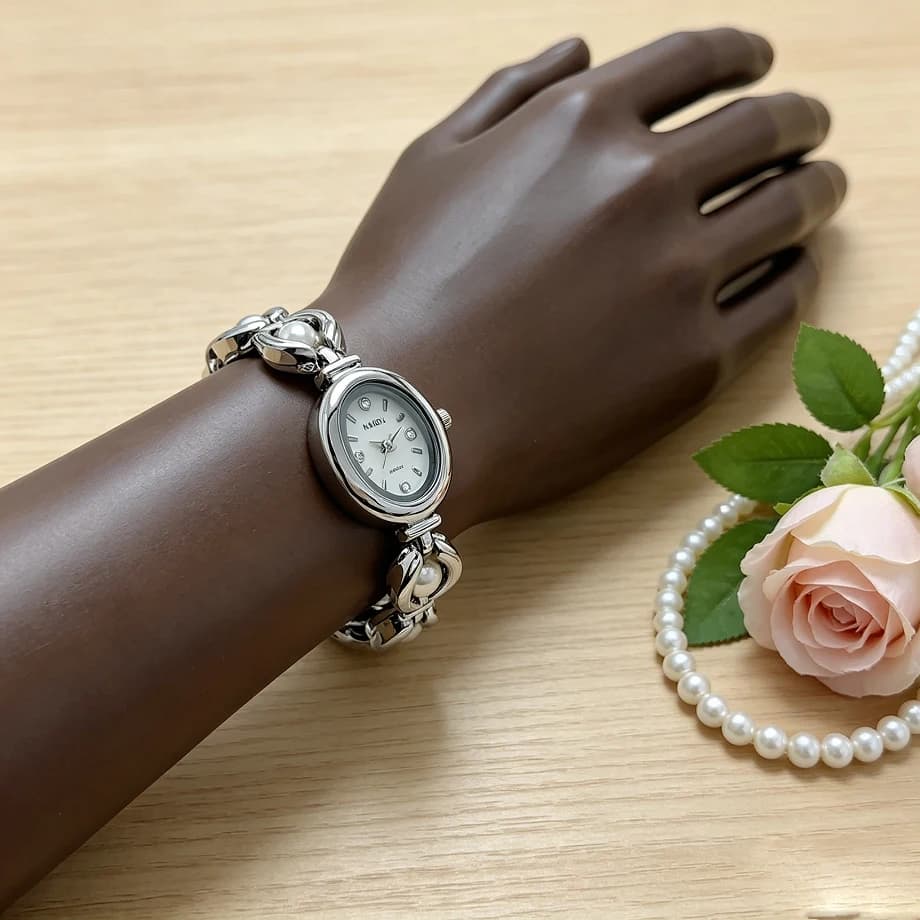 Orologio da Donna con Catena a Maglie per Ragazze e Studentesse, Bracciali Personalizzati, Gioielli di Lusso, Bellissimi Orologi da Polso con Multipli Ciondoli
