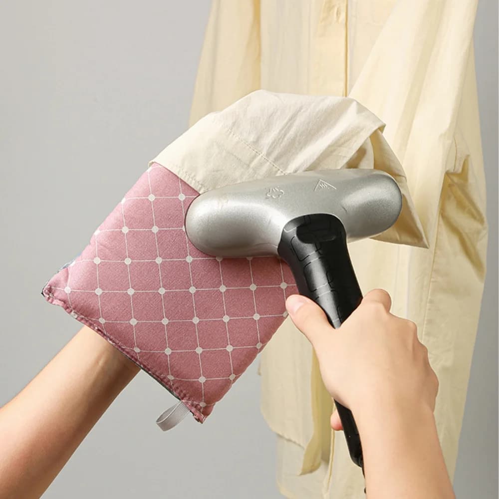 Mini tappetino da stiro resistente al calore portatile, copertura in ferro, resistente al calore, resistente alle macchie, guanti da stiro a vapore, grigio