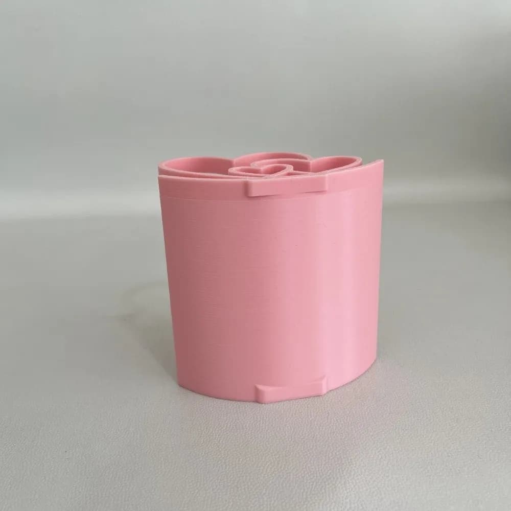 Portarotolo per carta igienica a forma di cuore Stampato in 3D Base antiscivolo Contenitore per asciugamani di carta Appendiabiti stabile antiruggine Arredamento per il bagno
