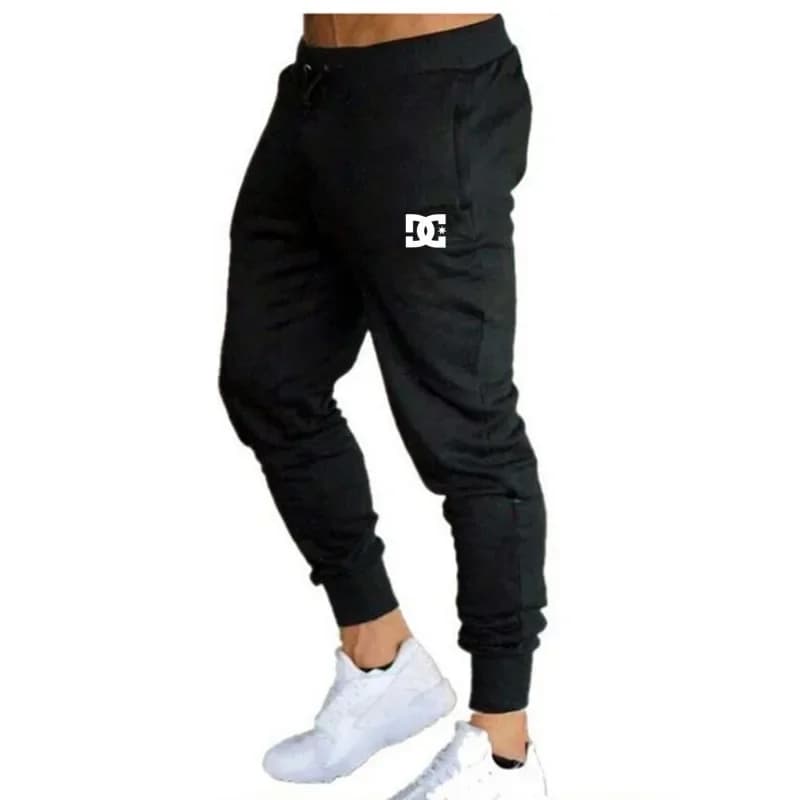 Men's summer sports pants, jogging pants, casual pants, with pockets on both sides and elastic waist, very comfortable to wear