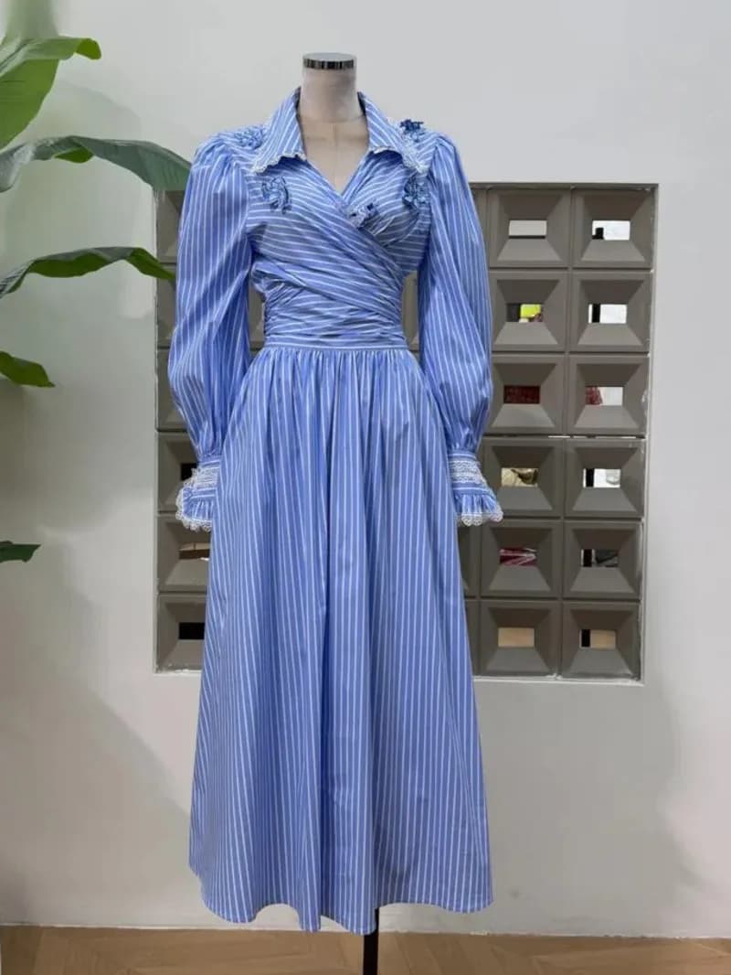 Fashion 2 Piece Set Women Turn-Down Collar Bandage Applique Lace Tighten Waist Striped Shirt Long Skirt P4IB