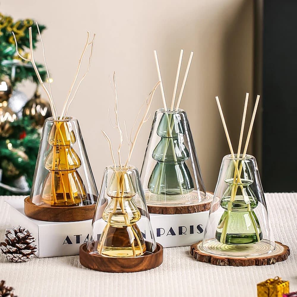 Essential Oil Fragrance Bottle Empty Reed Diffuser Bottle Christmas Tree Shape Double Glass Wooden Pallet Fragrance Container