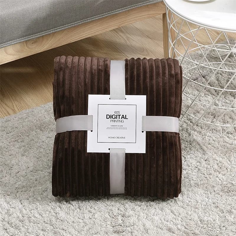 1pc soffice coperta di velluto corallo aria condizionata flanella peluche confortevole addensato e caldo tinta unita coperta copriletto