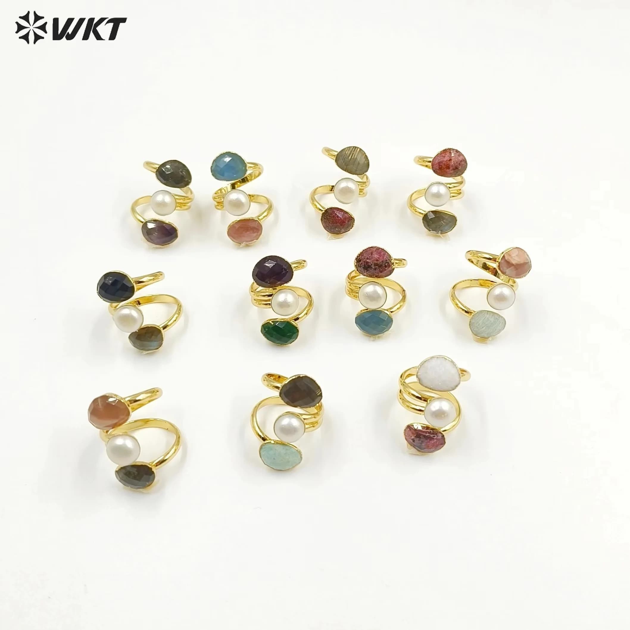 WT-R407 women's ring, latest fashion, gold plated, oxidation resistant, with three stones, Labradorite natural stone ring, for welding.
