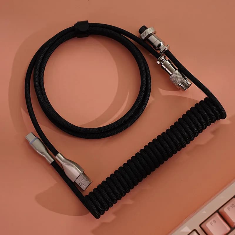Cavo avvolgibile USB tipo C per tastiera meccanica da gioco per desktop con design a molla resistente per il trasferimento di dati e di energia