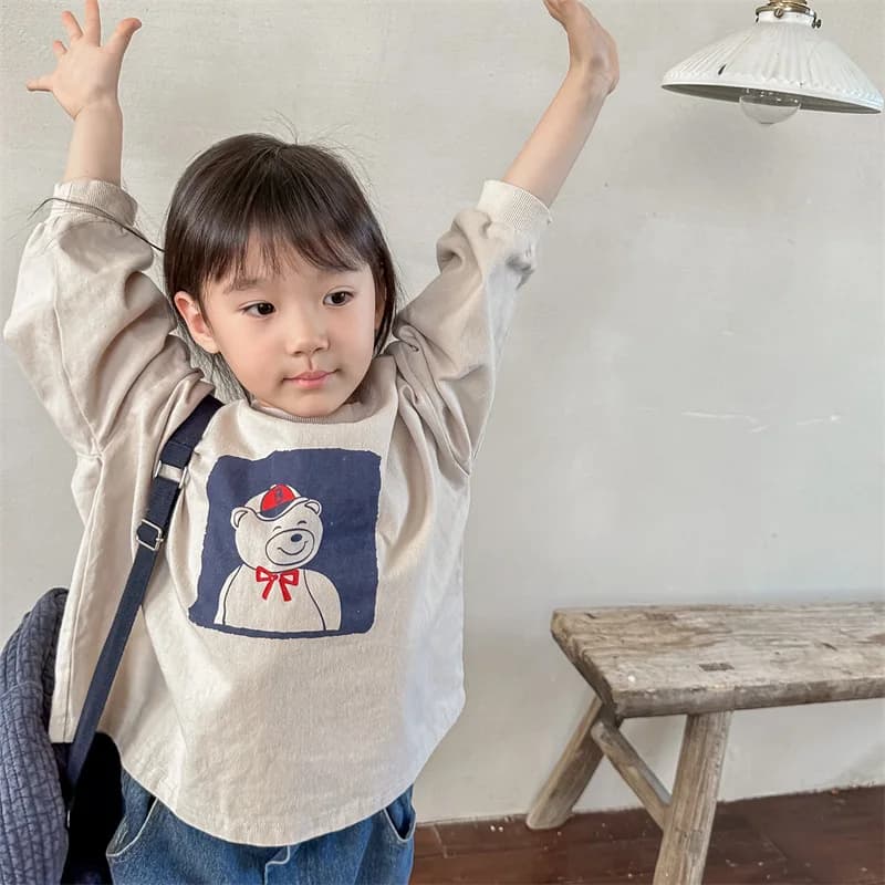 Primavera nuovi ragazzi e ragazze cartoon bear t-shirt stampate t-shirt a maniche lunghe in cotone per bambini