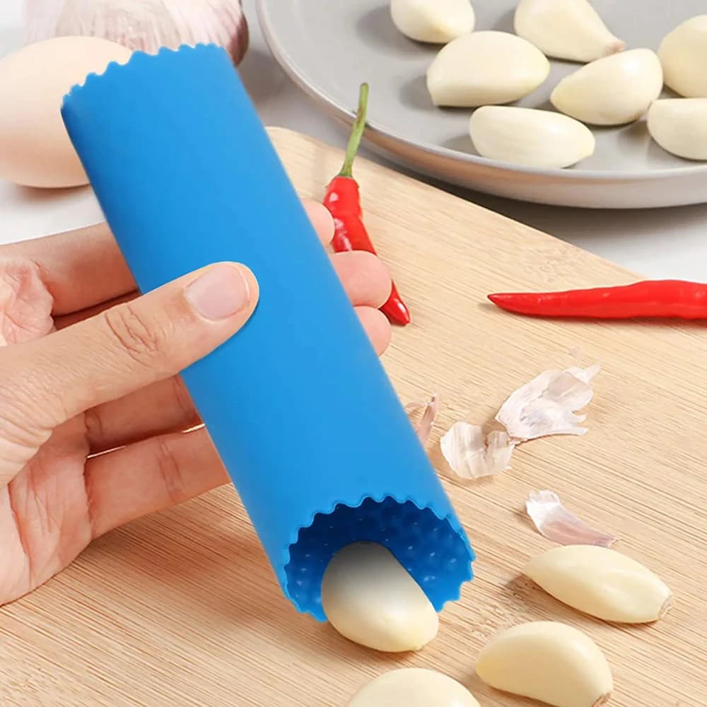 Estrattore per la rimozione della pelle dell'aglio in silicone, chiodi di aglio facili da sbucciare con utensile da cucina per sbucciare l'aglio con rullo a tubo