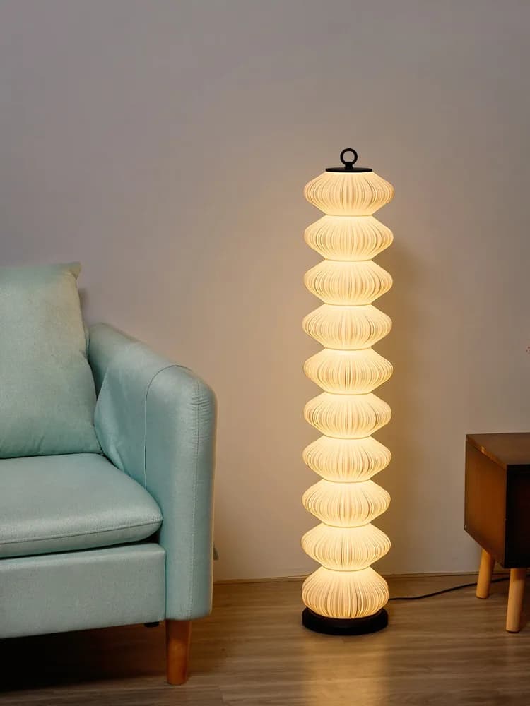 Nuova lampada da terra, lampada da scrivania, luce ambientale per la decorazione della casa, lampada decorativa per la casa e l'hotel, delicata sulla vista.