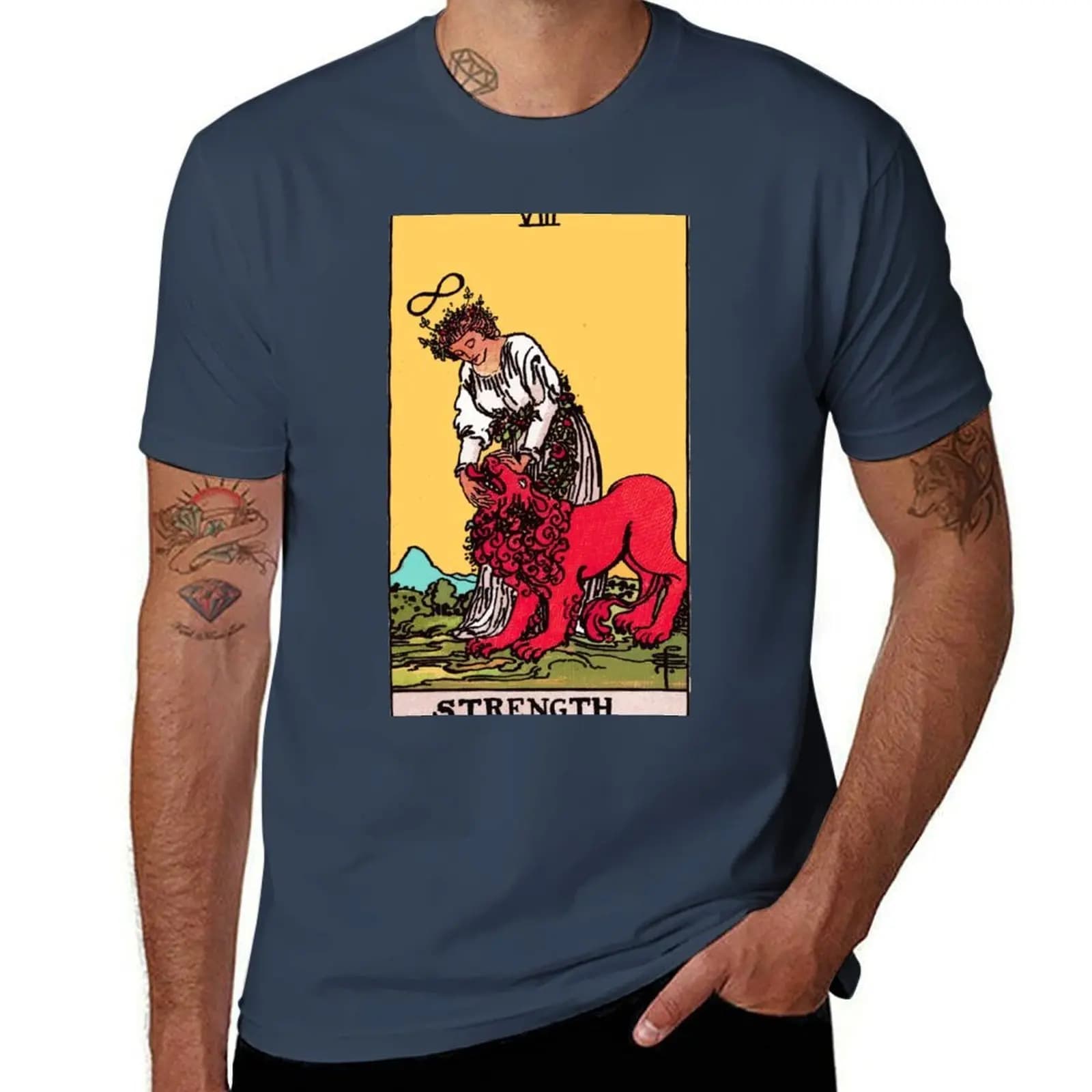 T-shirt Rider Strength Tarot Classic Waite Card con stampa artistica minimalista