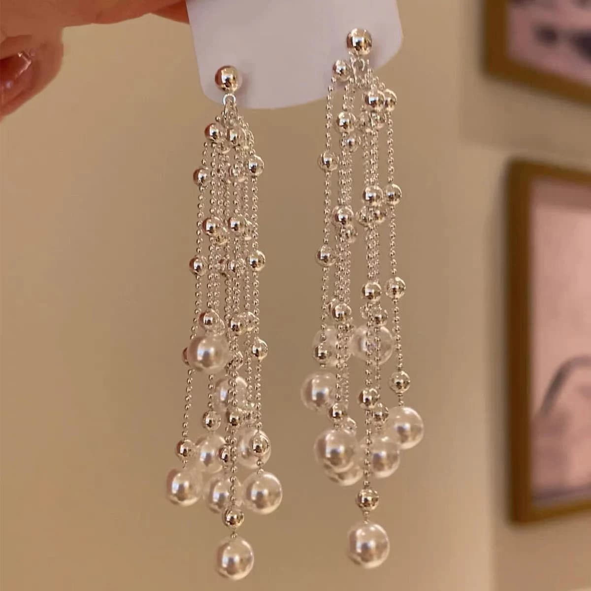 Vintage pearl tassel long earrings for women light luxury gentle style elegant round beads chain earring wedding jewelry gifts