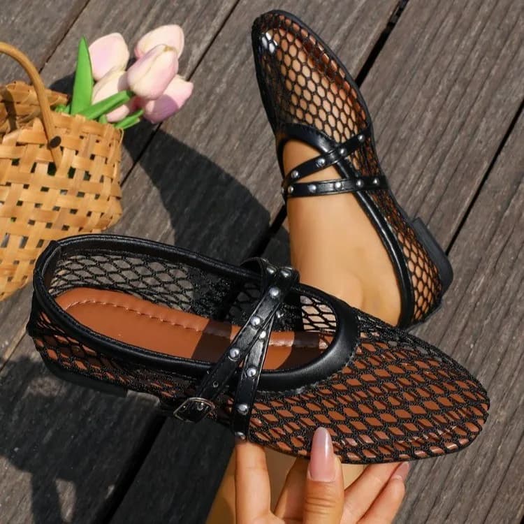 Women Sandals Summer Round Toe Buckles Shoes Casual Comfortable Flats Sandals Mary Jane Fishnet Shoes Women zapatos de mujer
