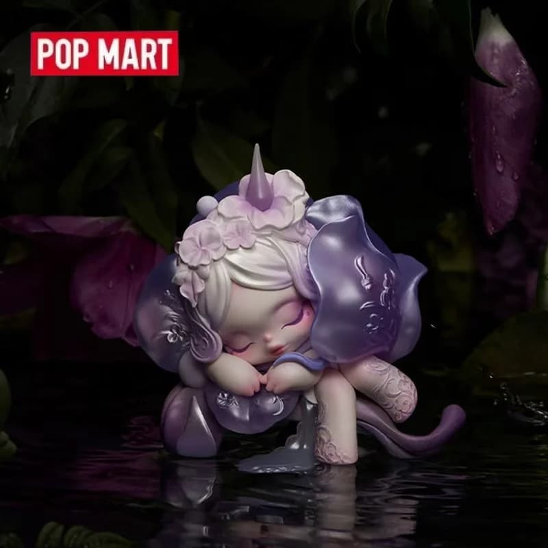 POPMART SKULLPANDA Petals In Four Acts Series Blind Box Guess Bag Mystery Box Giocattoli Bambola Anime Figure Ornamenti da Scrivania Regalo Carino