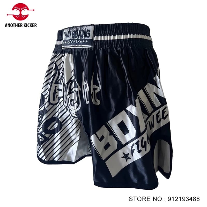 Pantaloncini da boxe tailandesi pantaloncini Muay Thai in raso leggero Grappling Sparring Wrestling Trunks uomo donna bambini Sanda Kickboxing Fight Shorts