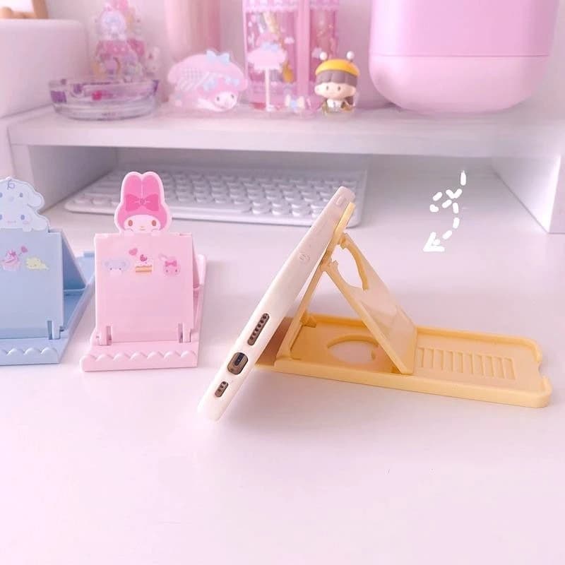 Kuromi Cartoon Cute Tablet & Phone Stand – Living Room, Desk Decor, and Office Ornament