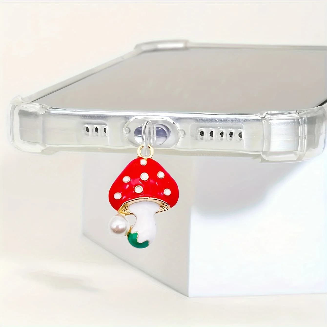 Fascino con tappo antipolvere Porta di ricarica carina Spina antipolvere Spina USB tipo C per iPhone Spina con tappo jack per auricolari