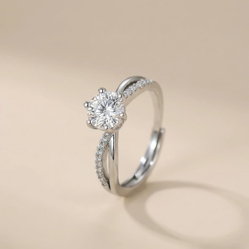Ring Open to Six Tips with Moissanite | Unique Design of Light Luxury | Versatile Jewelry for Daily Use and Proposals