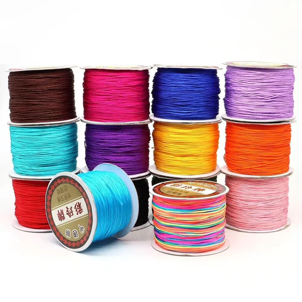 Stringa intrecciata per braccialetto con nodo cinese in nylon da 0,8 mm per la creazione di gioielli con corde Shamballa con perline e nappe fai da te