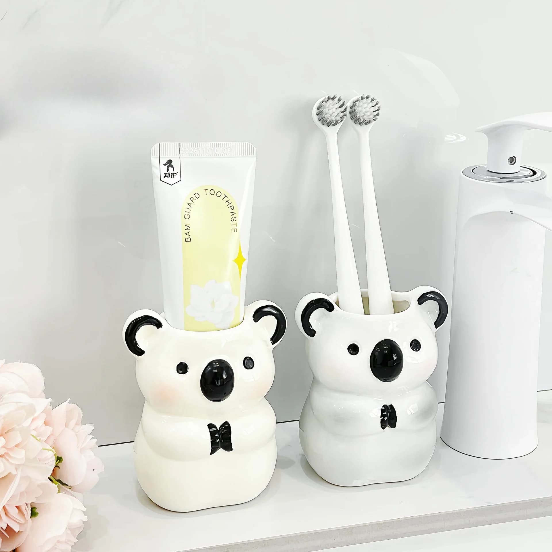 Cartoon Koala Spazzolino elettrico Scaffale Bagno Tavolo da lavaggio Spazzolino Dentifricio Base Scaffale in ceramica per uso domestico